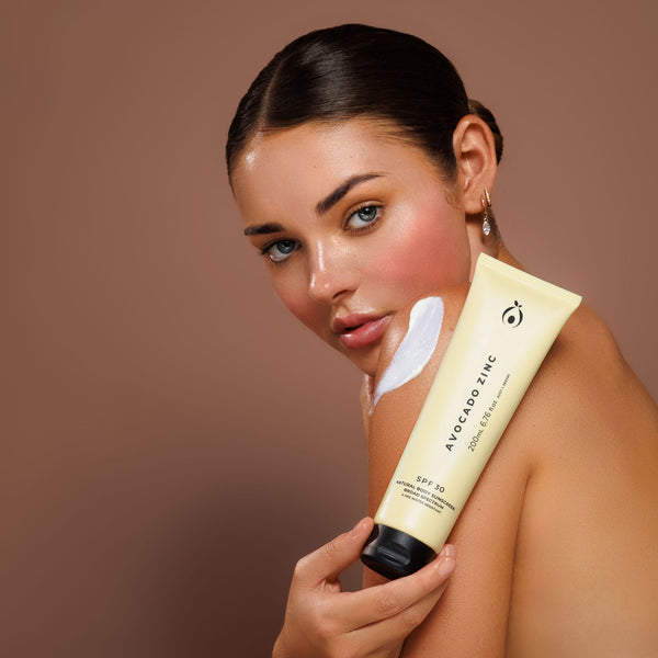 The Dangers of Chemical Sunscreen